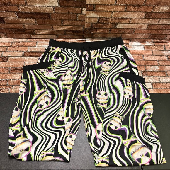 Disney Stylish Black and Green Women's Jack Skellington Silky Jogging size M - Picture 10 of 12